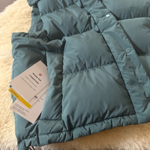 Lululemon Wunder Puff Cropped Vest Medium Forest US10 - Picture 6 of 9